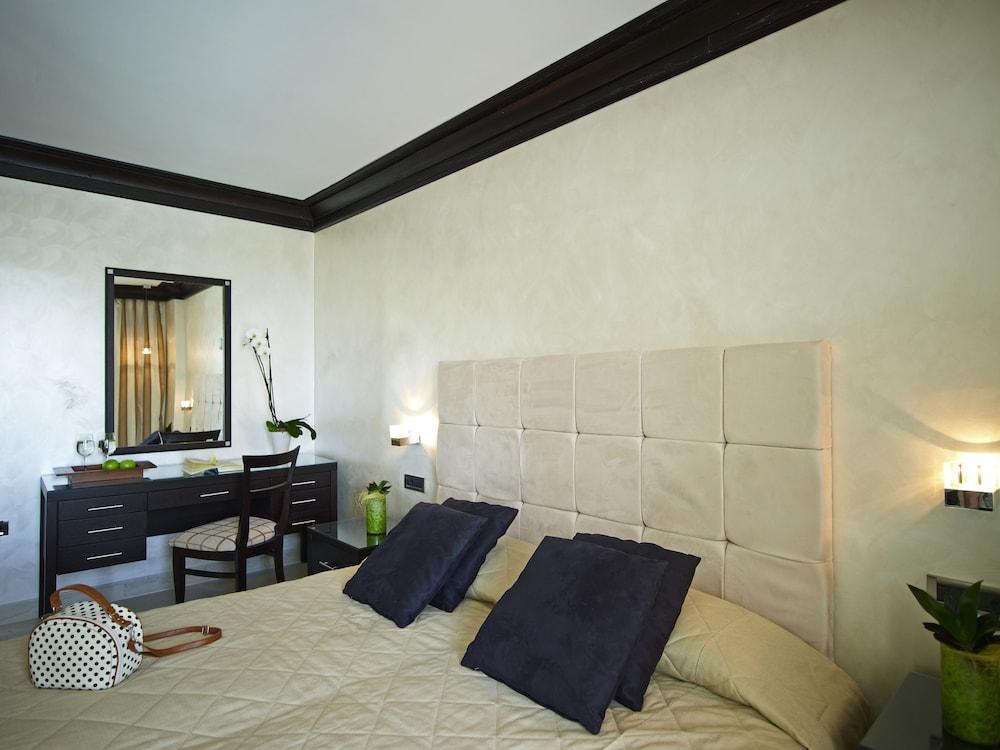 Mitsis Faliraki Beach Hotel & Spa Bagian luar foto