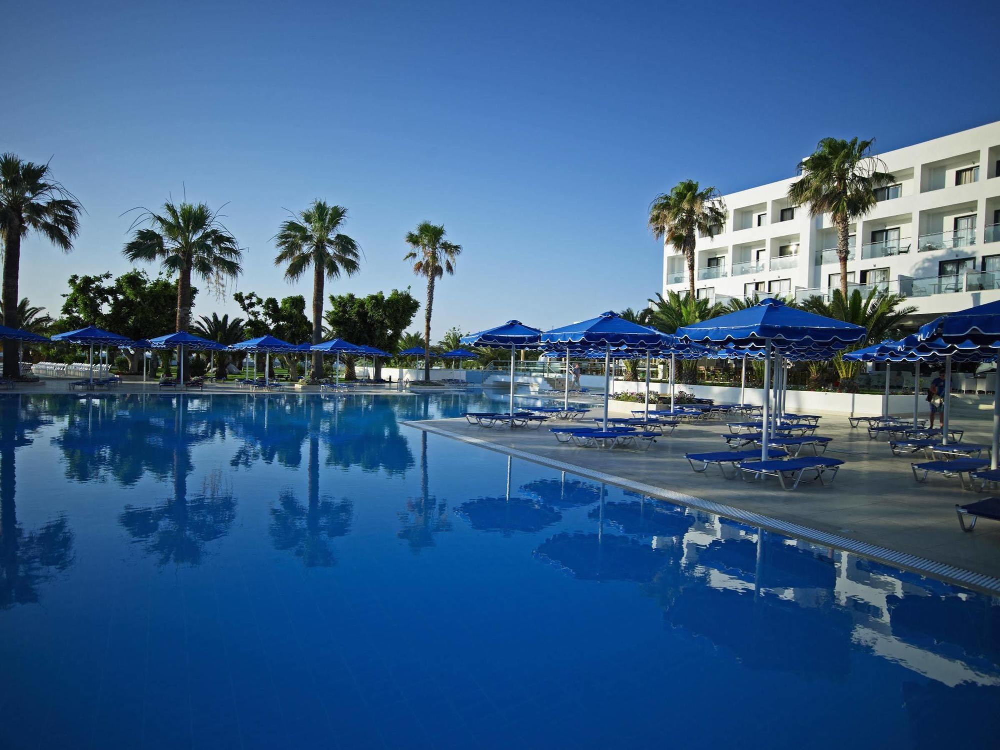 Mitsis Faliraki Beach Hotel & Spa Bagian luar foto