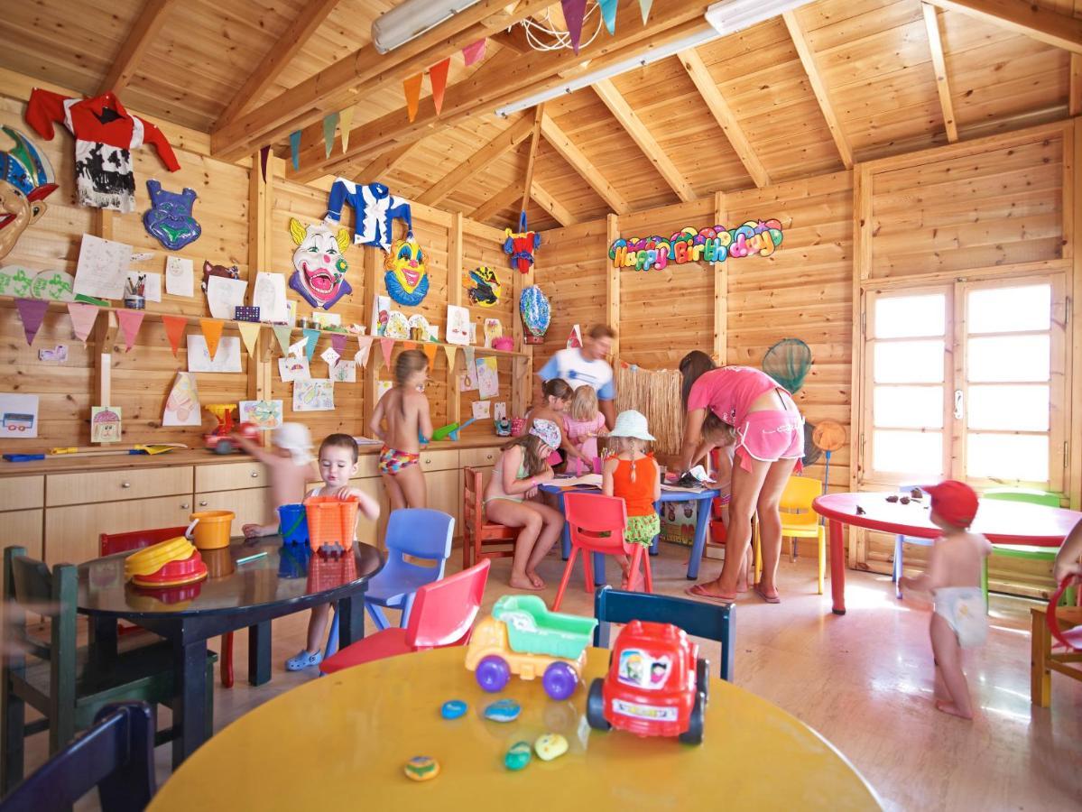 Mitsis Faliraki Beach Hotel & Spa Bagian luar foto